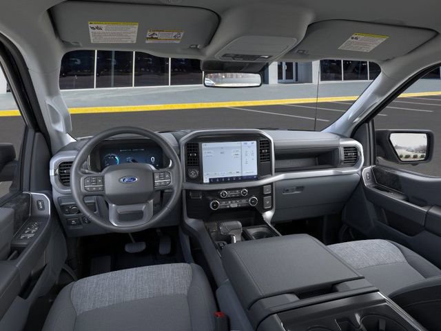 New 2025 Ford F150 Lightning XLT image 9
