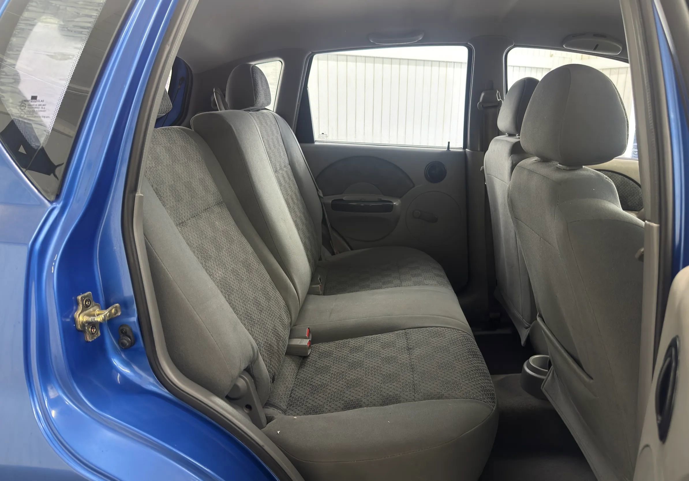 Used 2004 Chevrolet Aveo Hatchback image 11