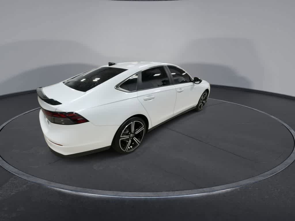 Used 2023 Honda Accord Sport image 8