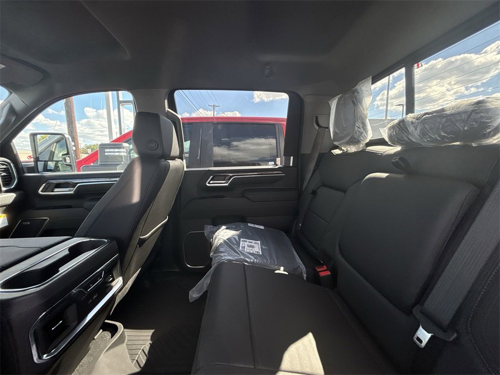New 2026 Chevrolet Silverado 2500 LTZ w/ LTZ Plus Package image 12
