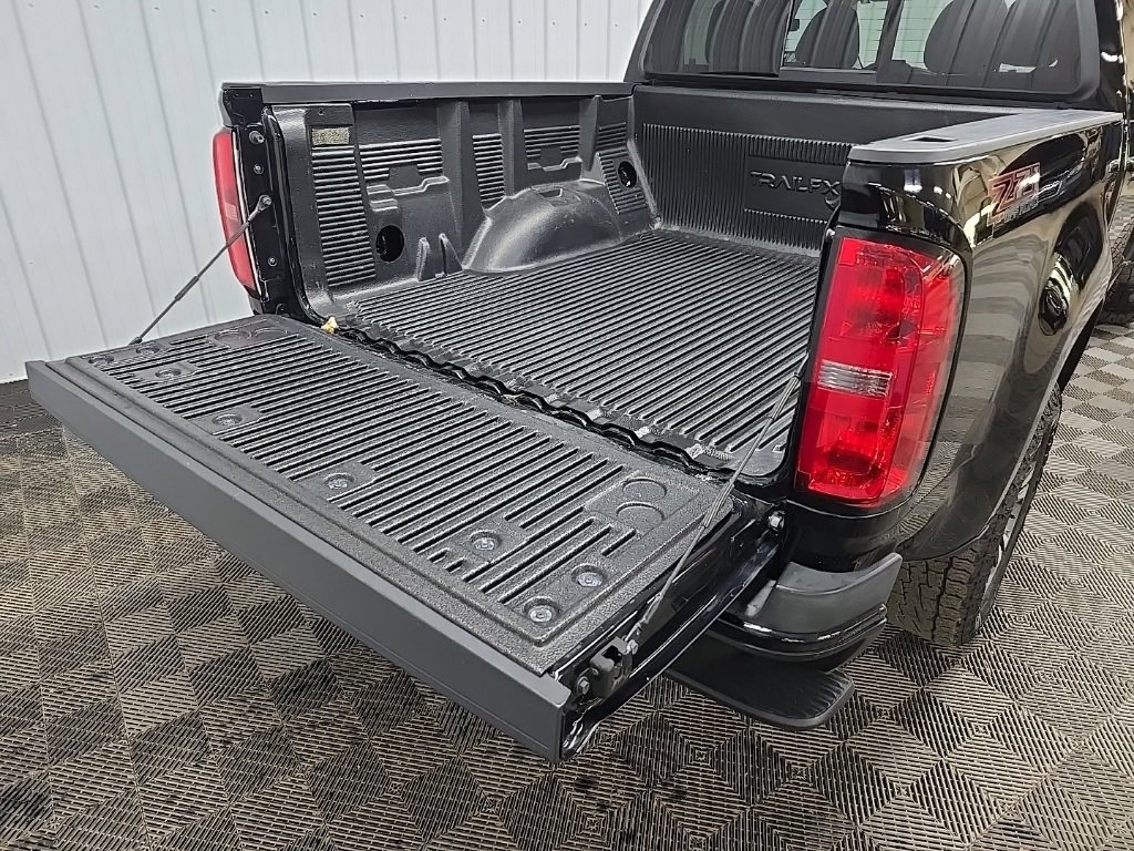 Used 2022 Chevrolet Colorado Z71 image 11
