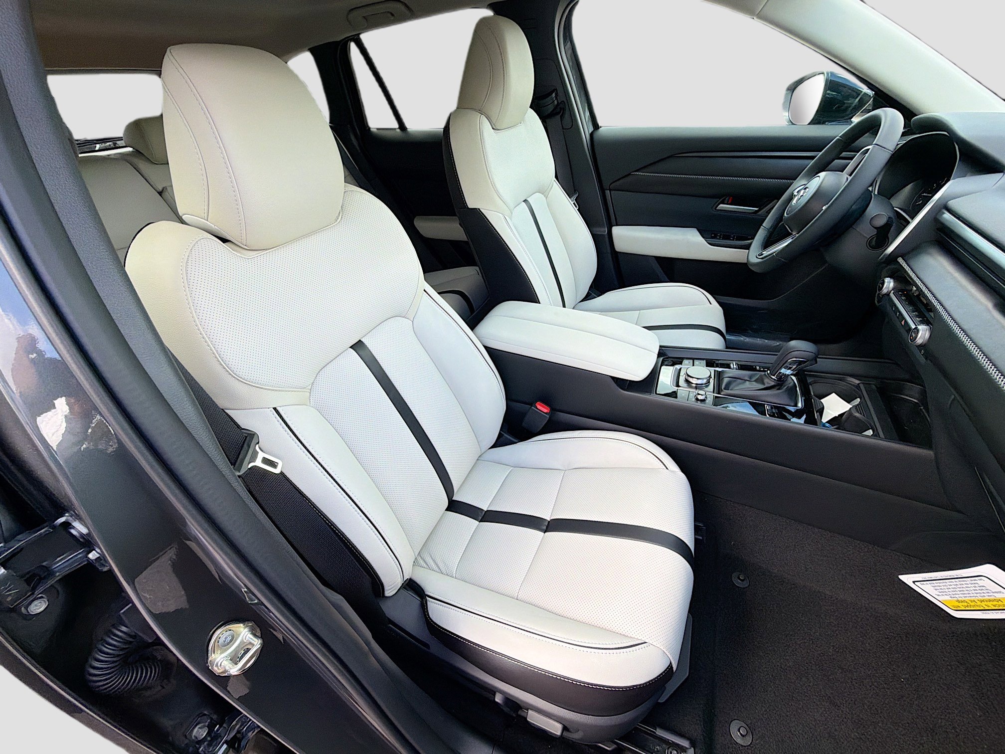 New 2026 MAZDA CX-50 AWD 2.5 S w/ Weather Package image 16