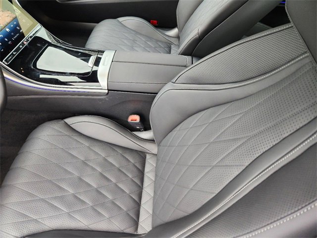 New 2025 Mercedes-Benz CLE 450 4MATIC Coupe image 6