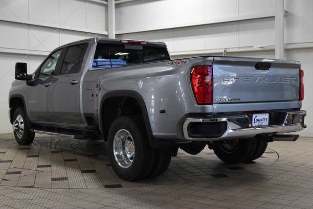 New 2026 Chevrolet Silverado 3500 LT w/ All Star Edition image 6