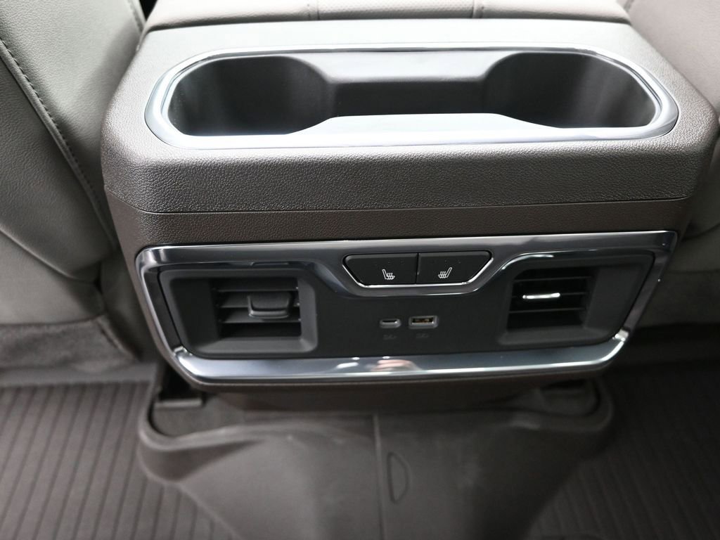 New 2026 Chevrolet Silverado 1500 LTZ w/ LTZ Premium Package AWD/4WD image 20