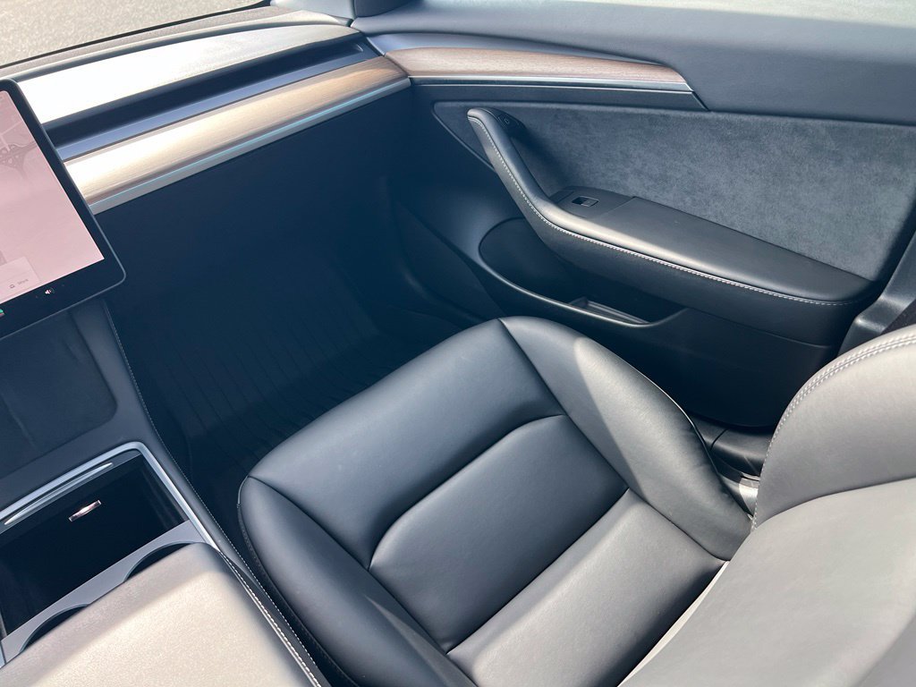 Used 2023 Tesla Model 3 Standard Range RWD image 13