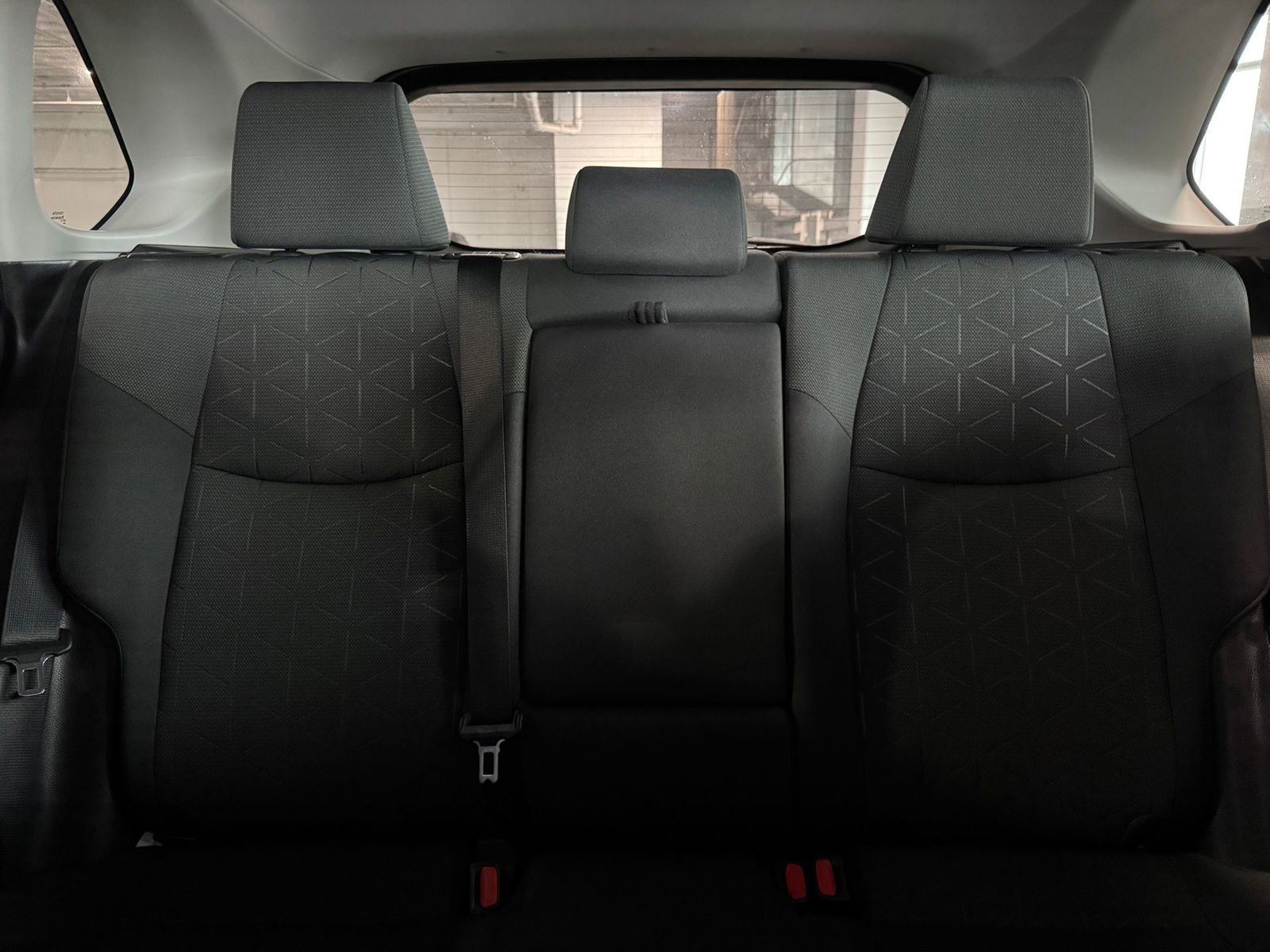 Used 2021 Toyota RAV4 XLE image 18