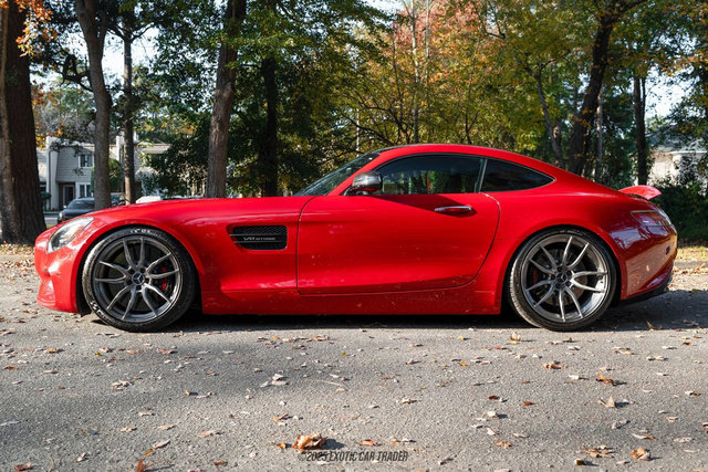 Used 2016 Mercedes-Benz AMG GT S image 3