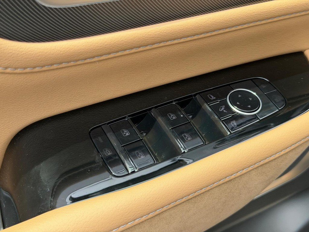 New 2027 INFINITI QX80 Luxe w/ Cargo Package AWD/4WD image 9