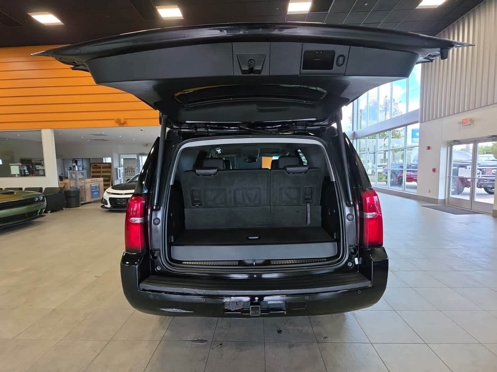 Used 2018 Chevrolet Tahoe LT AWD/4WD image 9