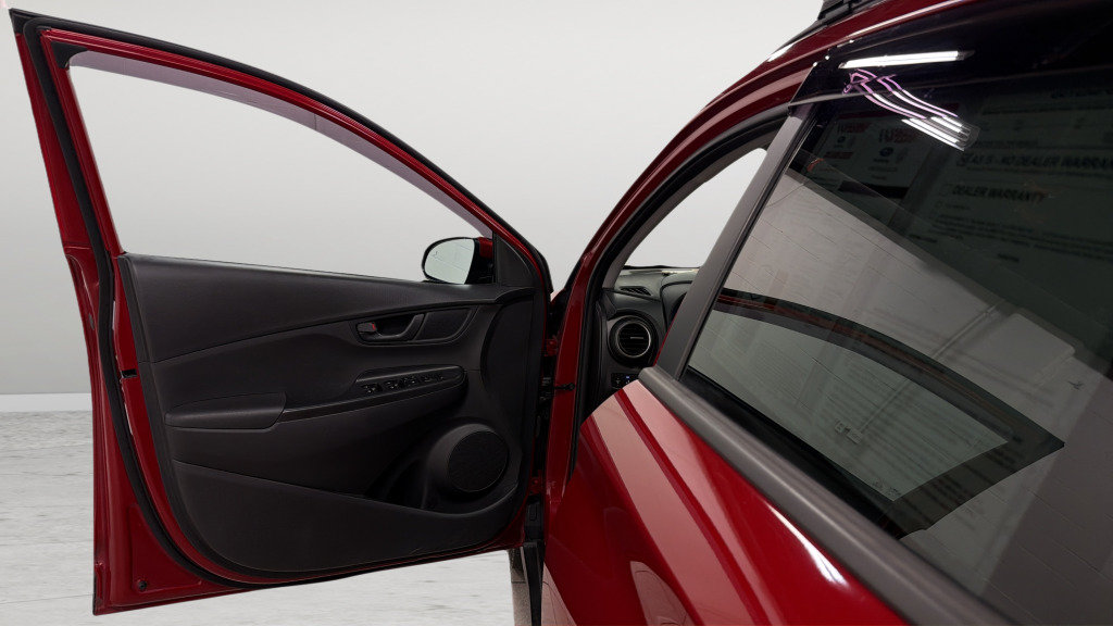Used 2020 Hyundai Kona SEL FWD image 14