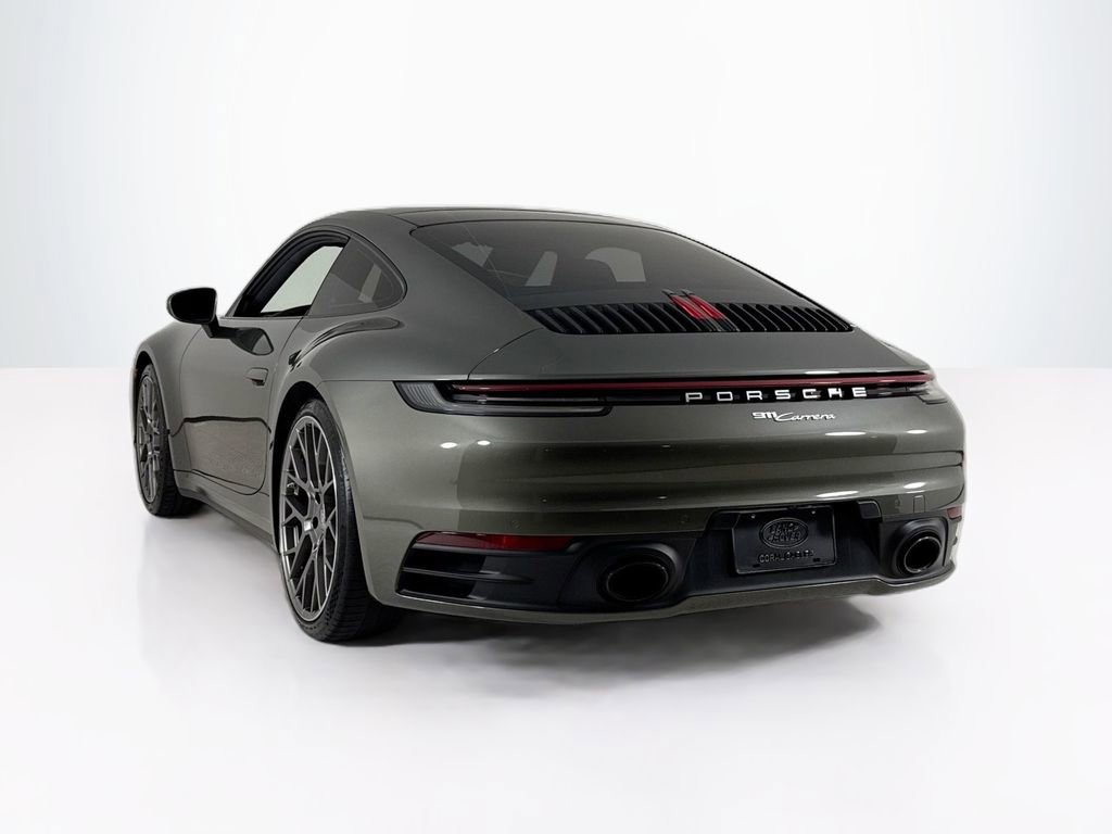 Used 2022 Porsche 911 Carrera RWD image 3