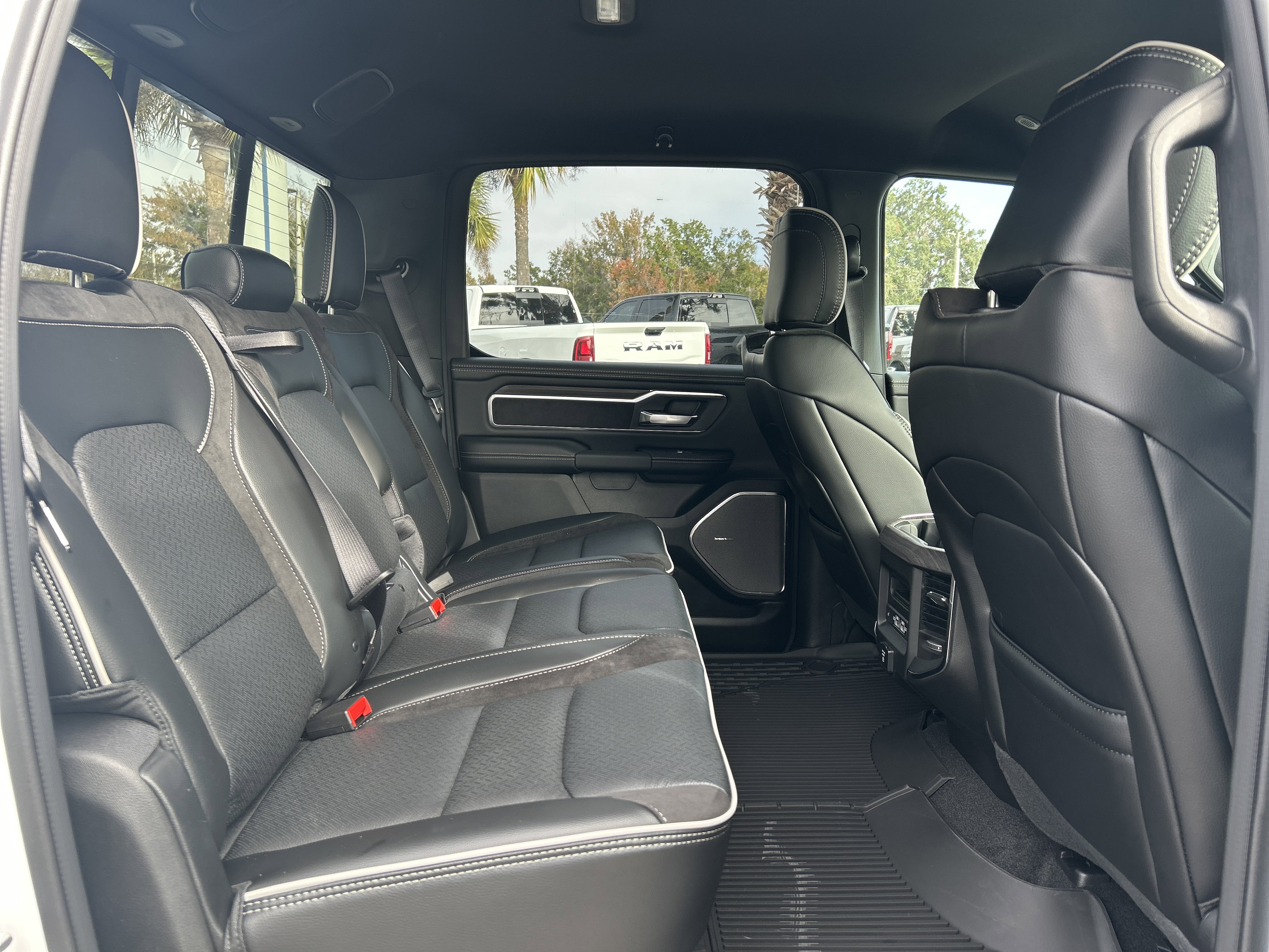 New 2026 RAM 1500 Laramie w/ Night Edition image 37