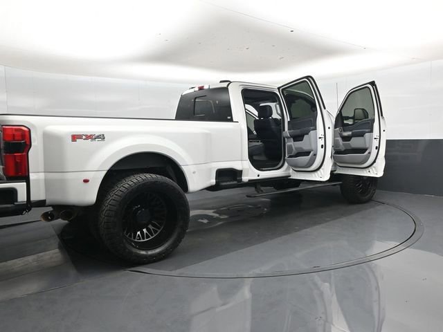 Used 2024 Ford F450 Limited w/ FX4 Off-Road Package AWD/4WD image 46