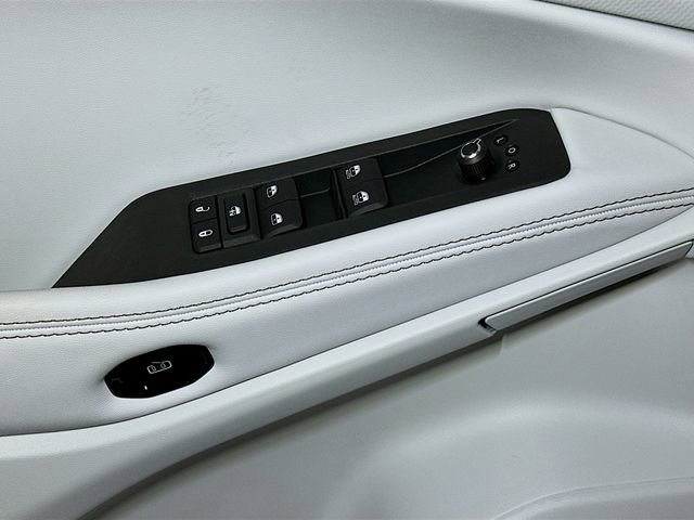 New 2026 Jeep Cherokee Limited image 12