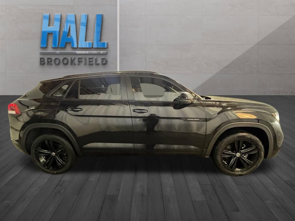 Certified 2023 Volkswagen Atlas Cross Sport SEL R-Line AWD/4WD image 7