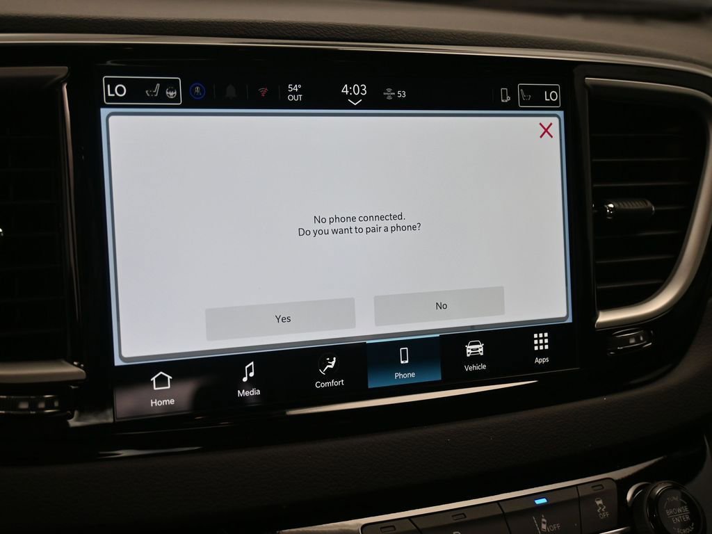 New 2026 Chrysler Voyager LX image 21