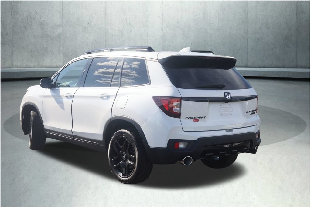 Used 2024 Honda Passport Black Edition image 14
