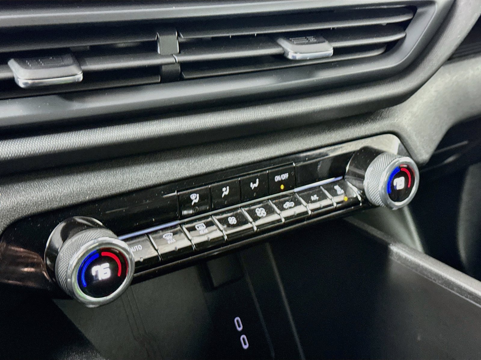 Used 2024 Chevrolet Silverado EV W/T AWD/4WD image 14