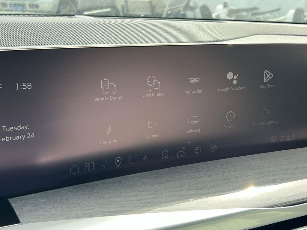 New 2026 Cadillac Escalade IQ Luxury 1 image 18