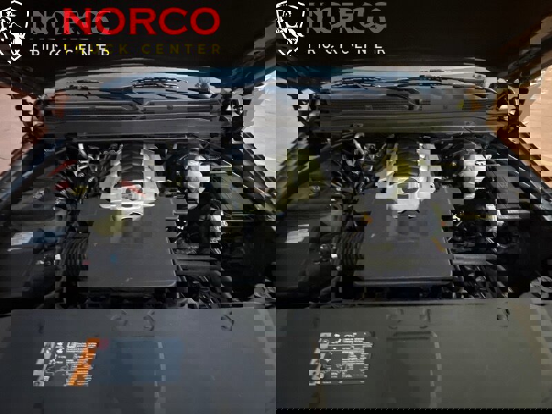 Used 2019 Cadillac Escalade ESV Luxury image 35