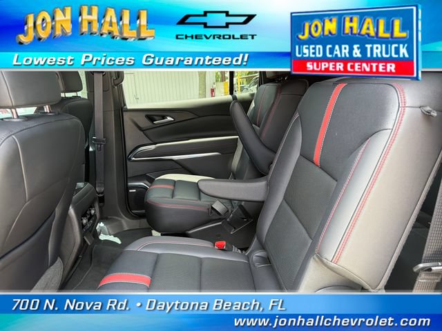 Used 2025 Chevrolet Traverse RS AWD/4WD image 22