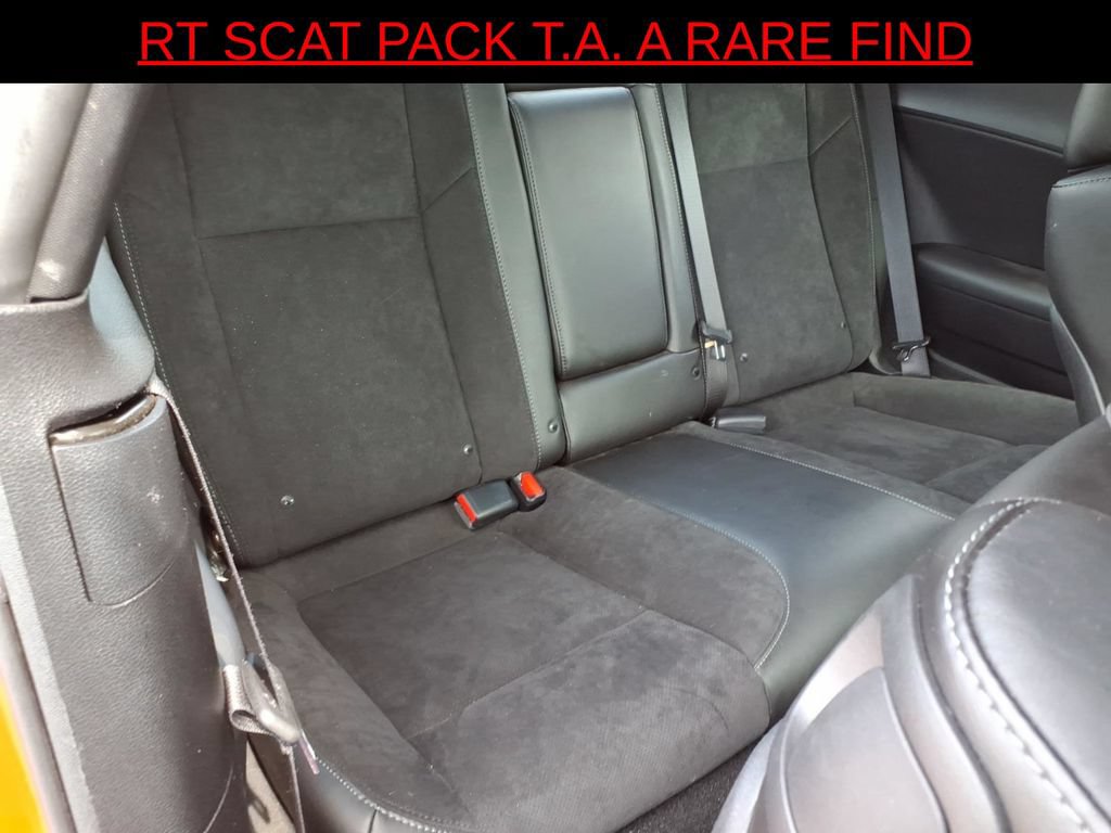 Used 2022 Dodge Challenger R/T Scat Pack w/ T/A Package RWD image 7