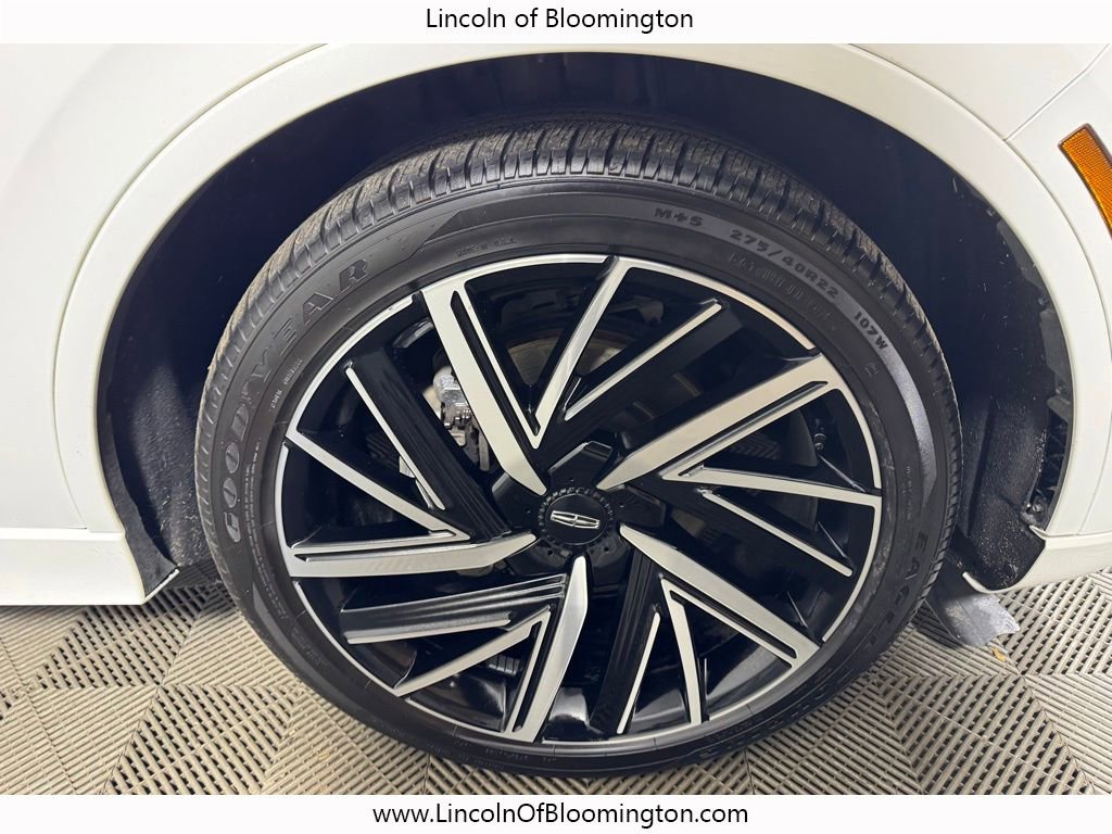 Certified 2023 Lincoln Aviator Black Label AWD/4WD image 13