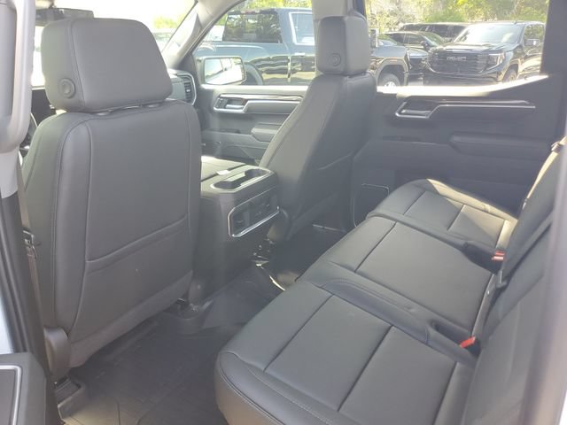 New 2026 GMC Sierra 1500 Elevation w/ Elevation Premium Package AWD/4WD image 4