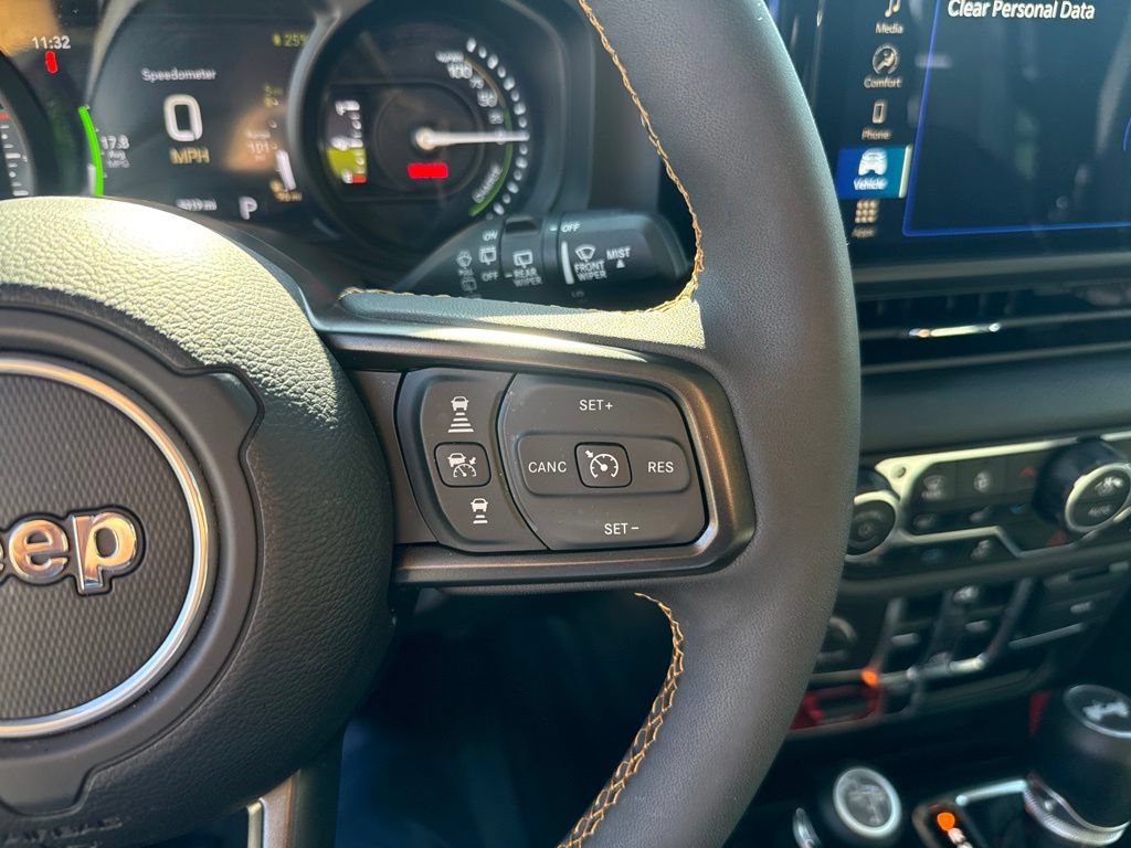 Certified 2024 Jeep Wrangler Unlimited AWD/4WD image 20