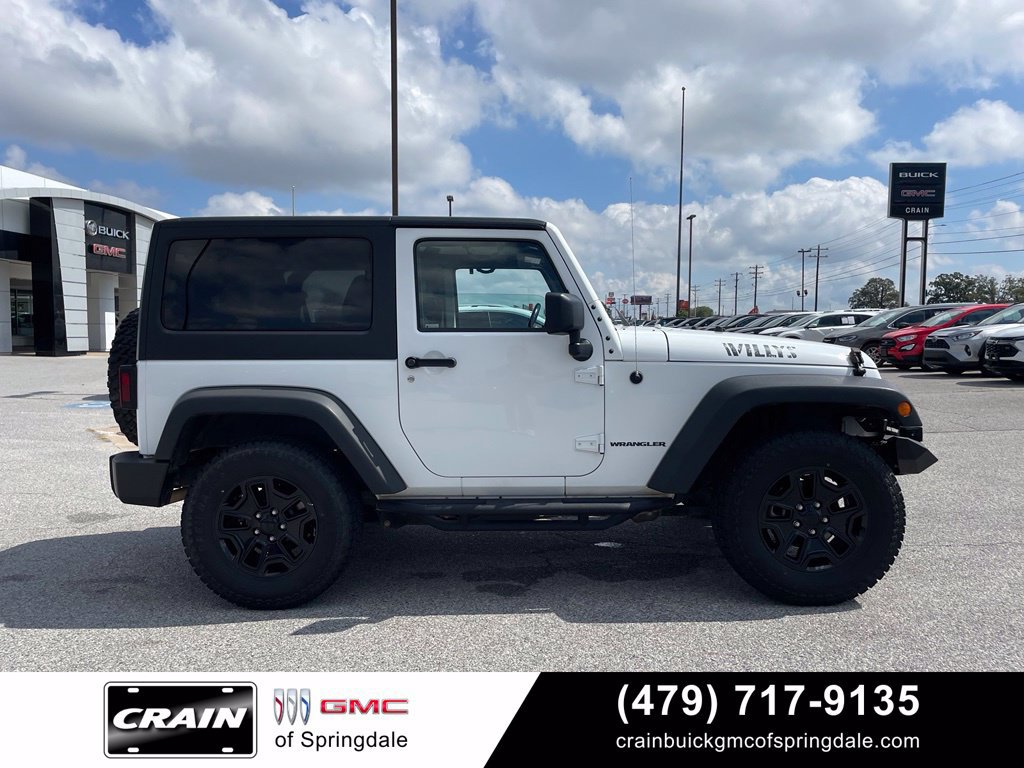 Used 2017 Jeep Wrangler Sport AWD/4WD image 9