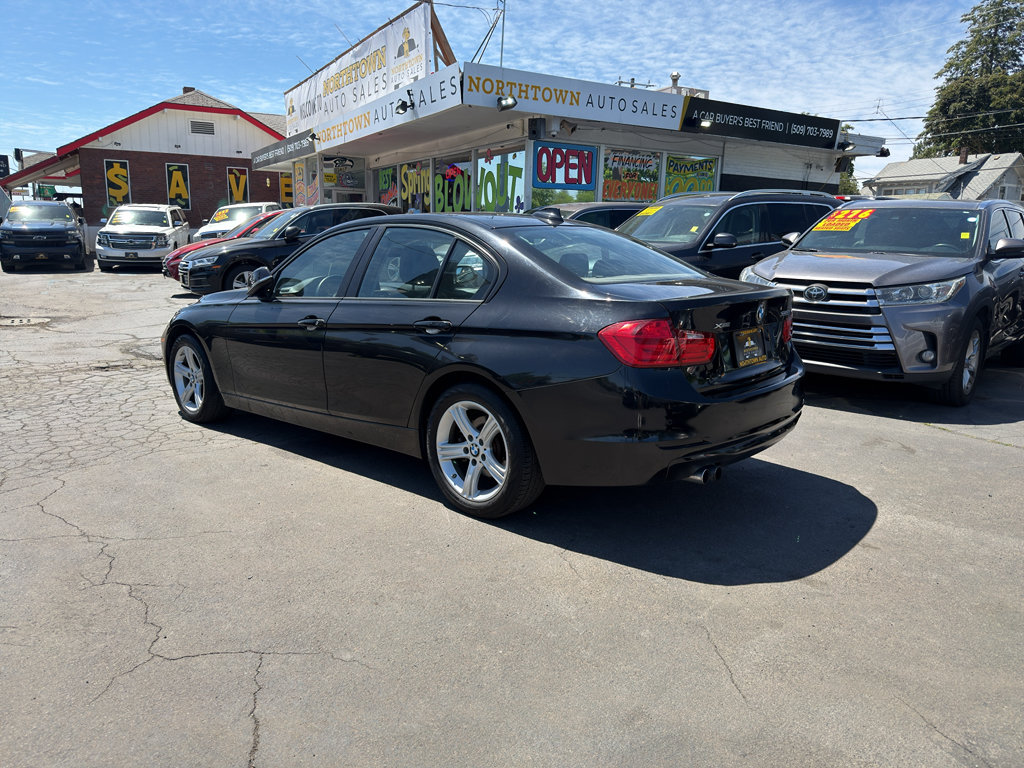 Used 2015 BMW 328i xDrive Sedan AWD/4WD image 4