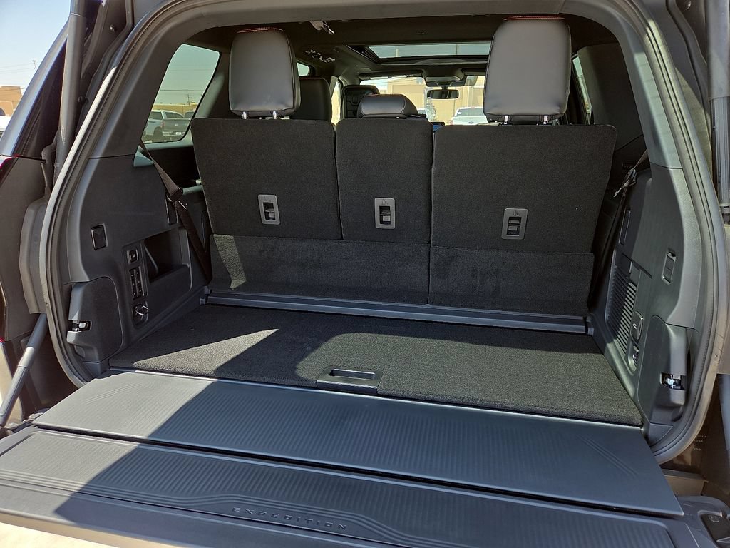 New 2027 Ford Expedition Tremor w/ Driver's Package AWD/4WD image 13