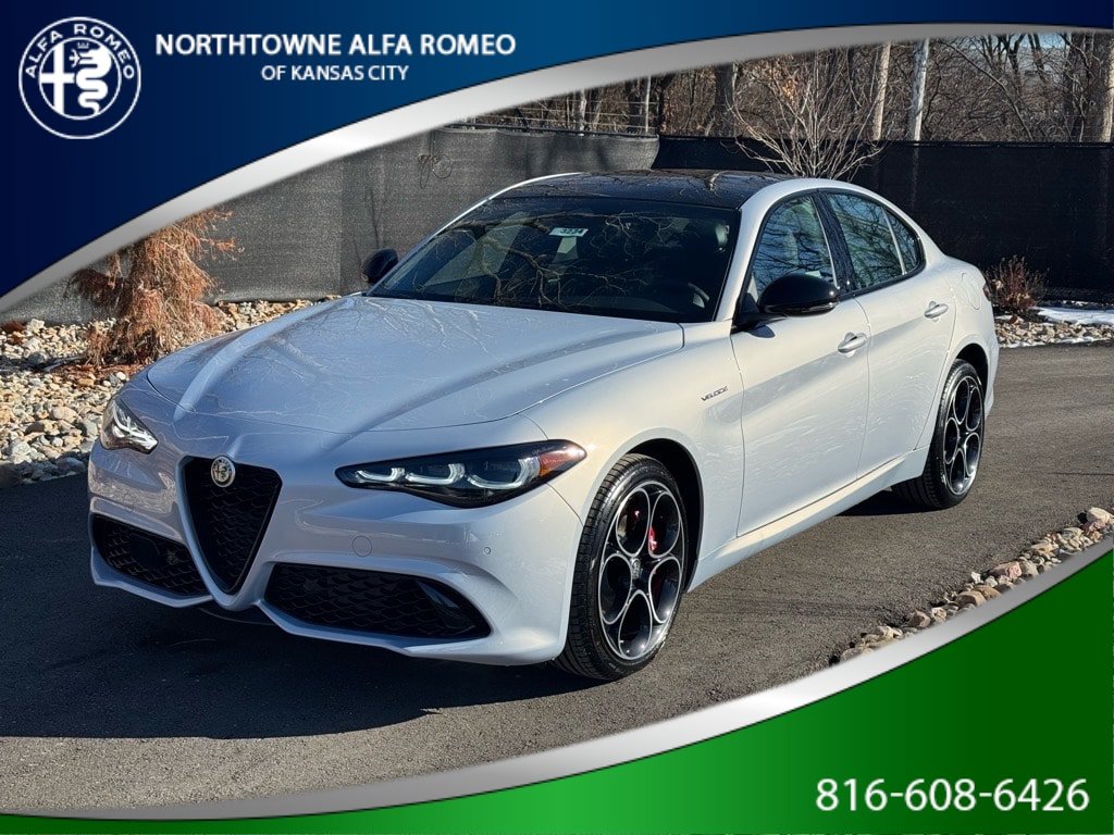 New 2025 Alfa Romeo Giulia AWD w/ Veloce Package AWD image 1