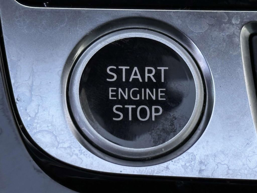 Used 2023 Audi Q7 2.0T Premium w/ Convenience Package image 28