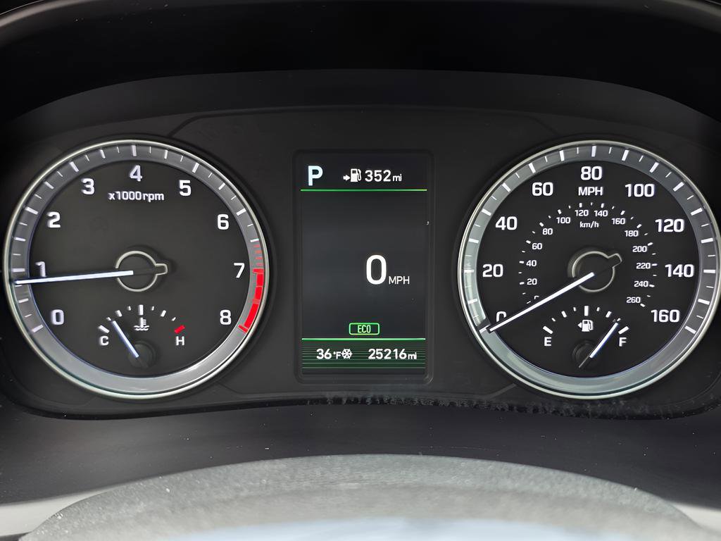 Used 2018 Hyundai Sonata Limited w/ Cargo Package image 25