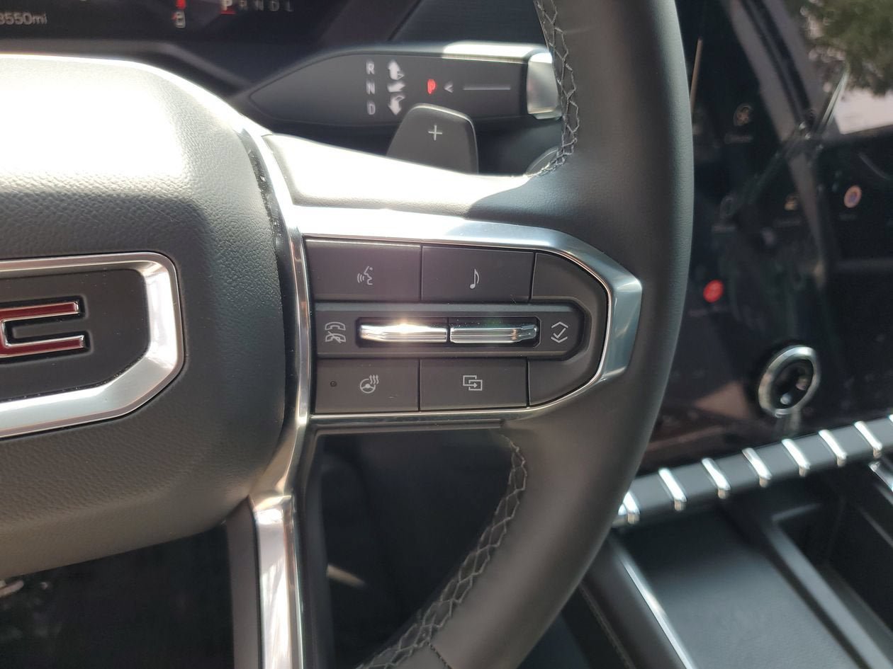New 2026 GMC Acadia Elevation w/ Black Edition FWD image 27
