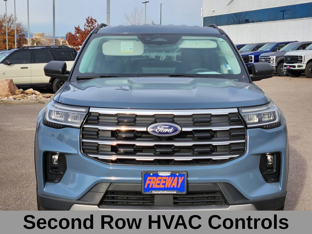Used 2025 Ford Explorer Active w/ Active Comfort Package image 6