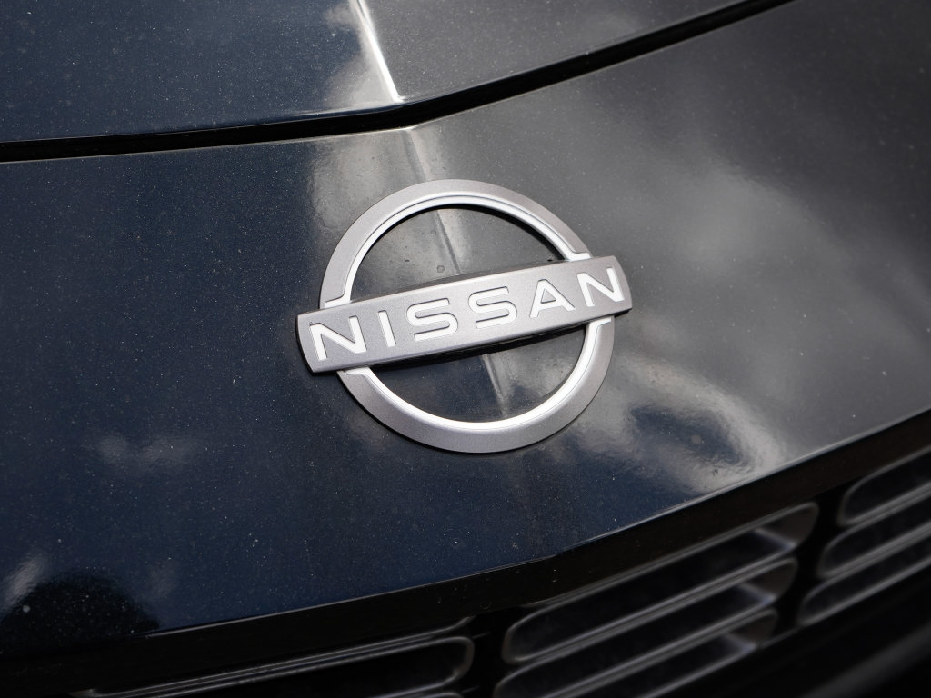 Used 2024 Nissan Z Sport w/ Floor Mat Package RWD image 3