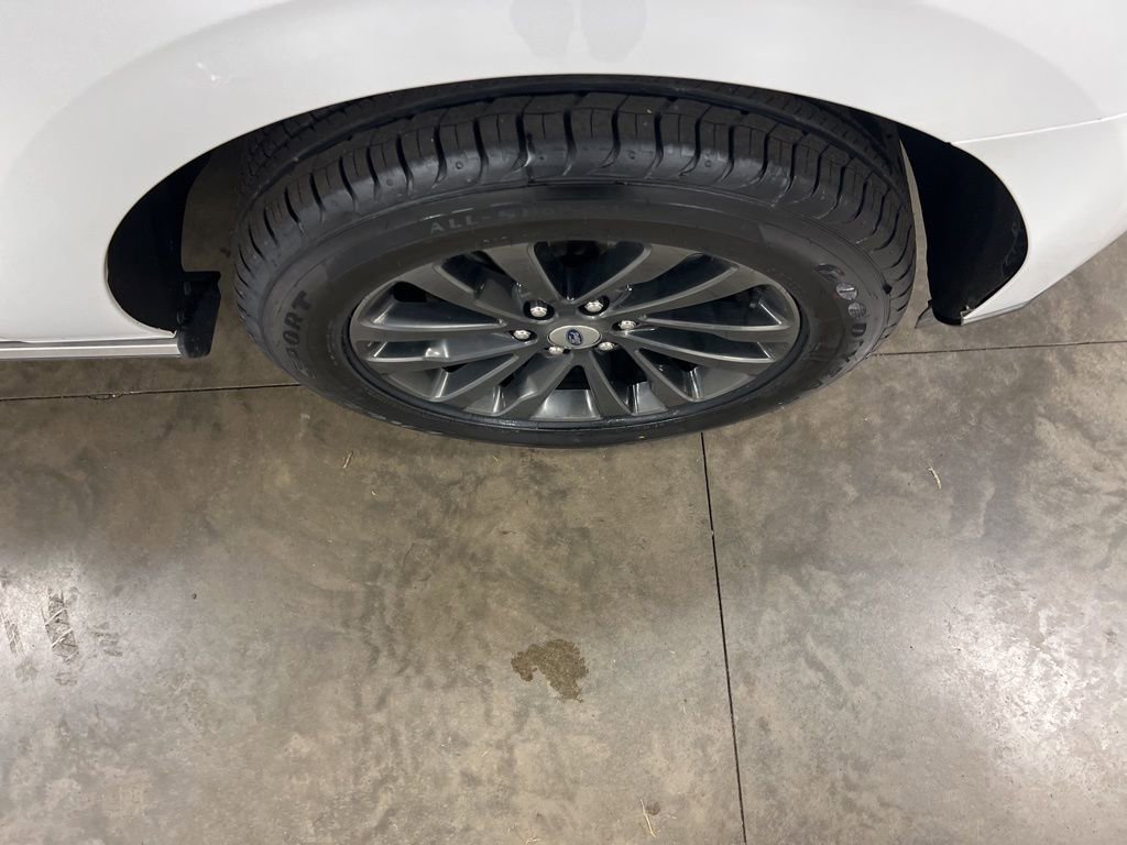 Used 2021 Ford Expedition Max Limited image 24