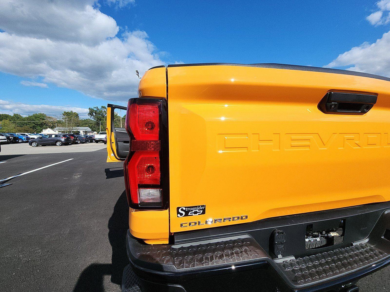 New 2026 Chevrolet Colorado Z71 w/ Technology Package image 13