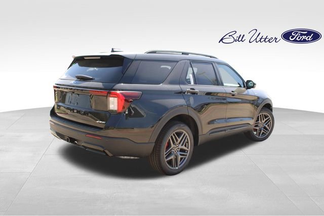 New 2026 Ford Explorer ST-Line w/ ST-Line Street Pack image 3
