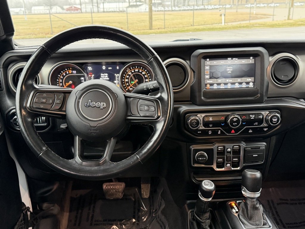 Used 2021 Jeep Gladiator Sport image 45