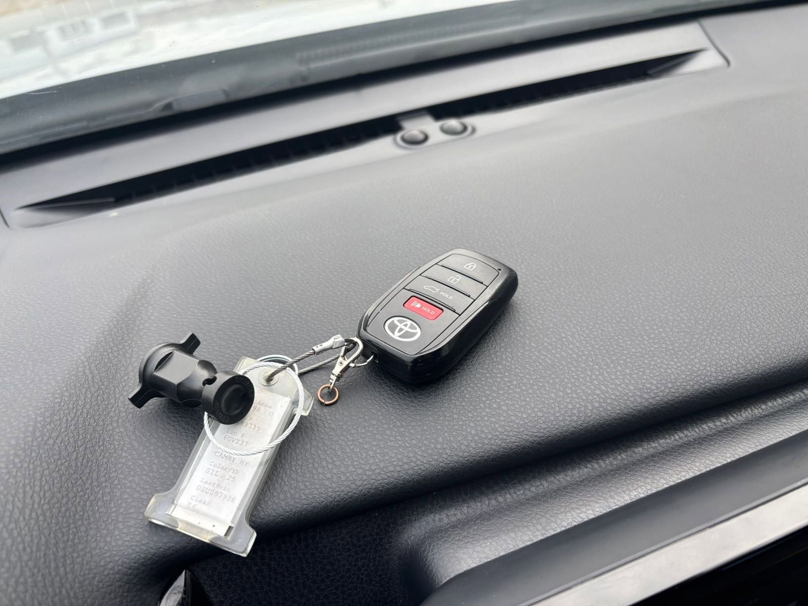 Used 2025 Toyota Camry LE image 21