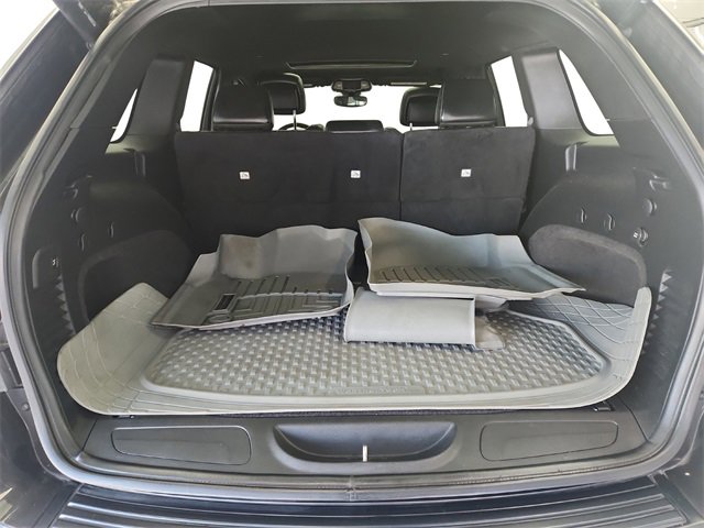 Used 2019 Jeep Grand Cherokee Altitude image 29