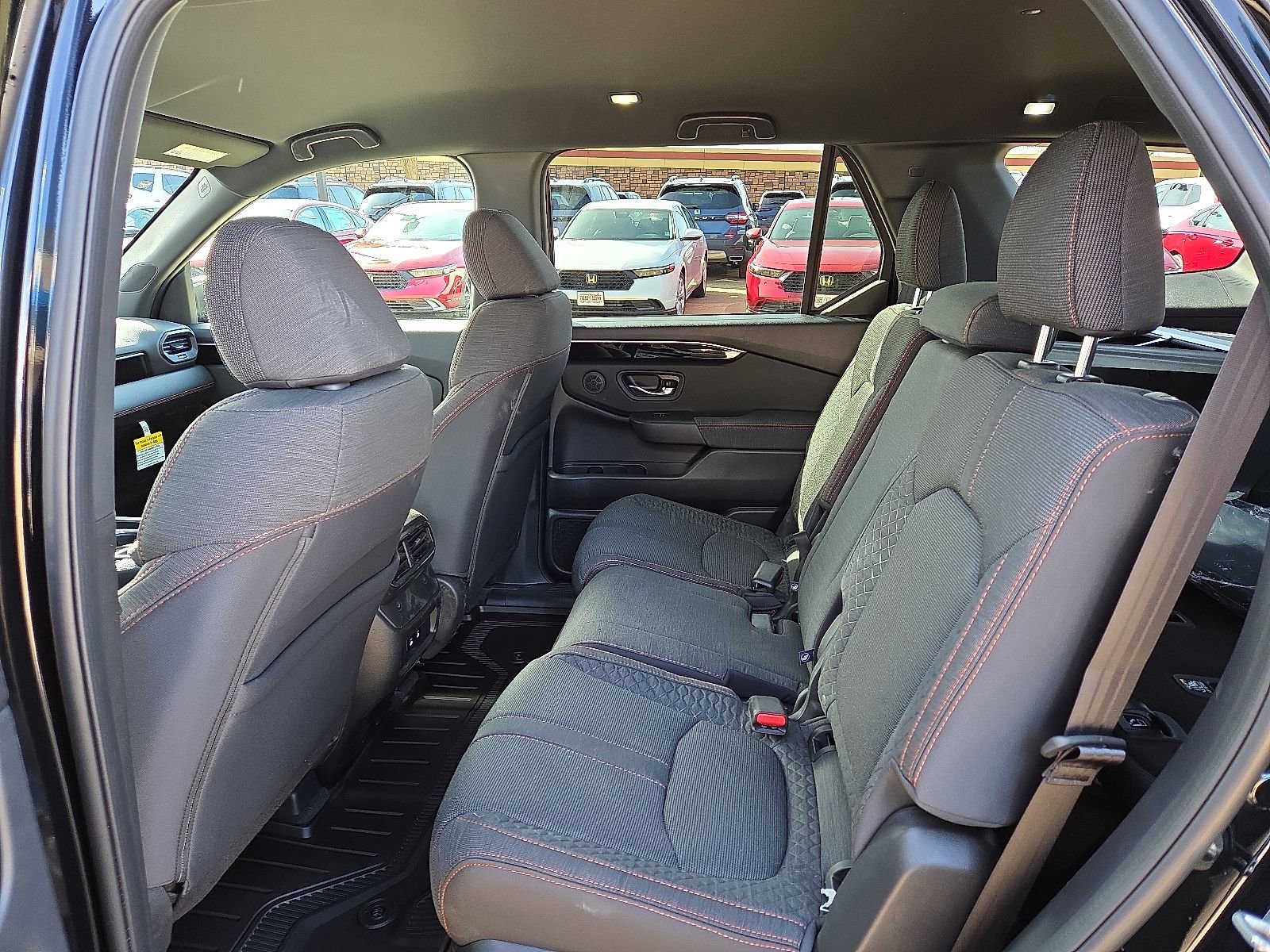 New 2026 Honda Pilot Sport image 8