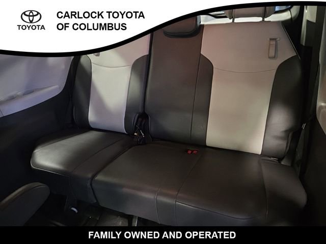 Used 2021 Toyota Sienna XSE w/ XSE Plus Package image 15