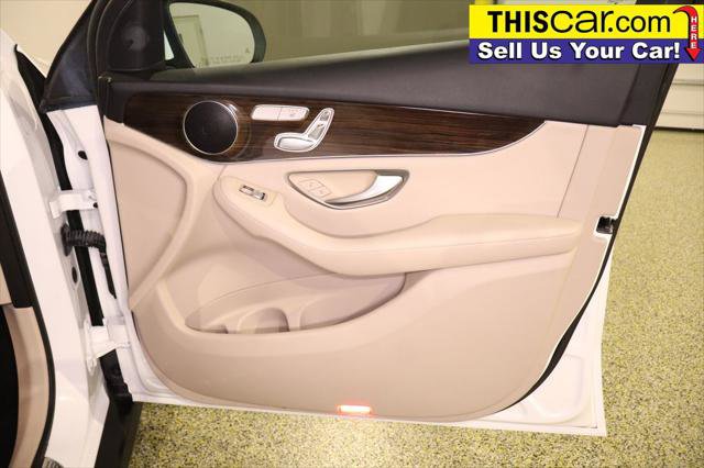 Used 2021 Mercedes-Benz GLC 300 w/ Premium Package image 39