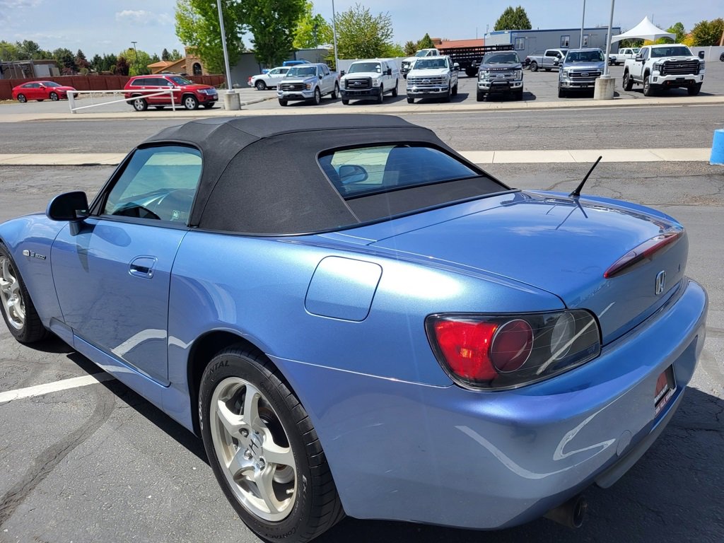 Used 2003 Honda S2000 Base image 6