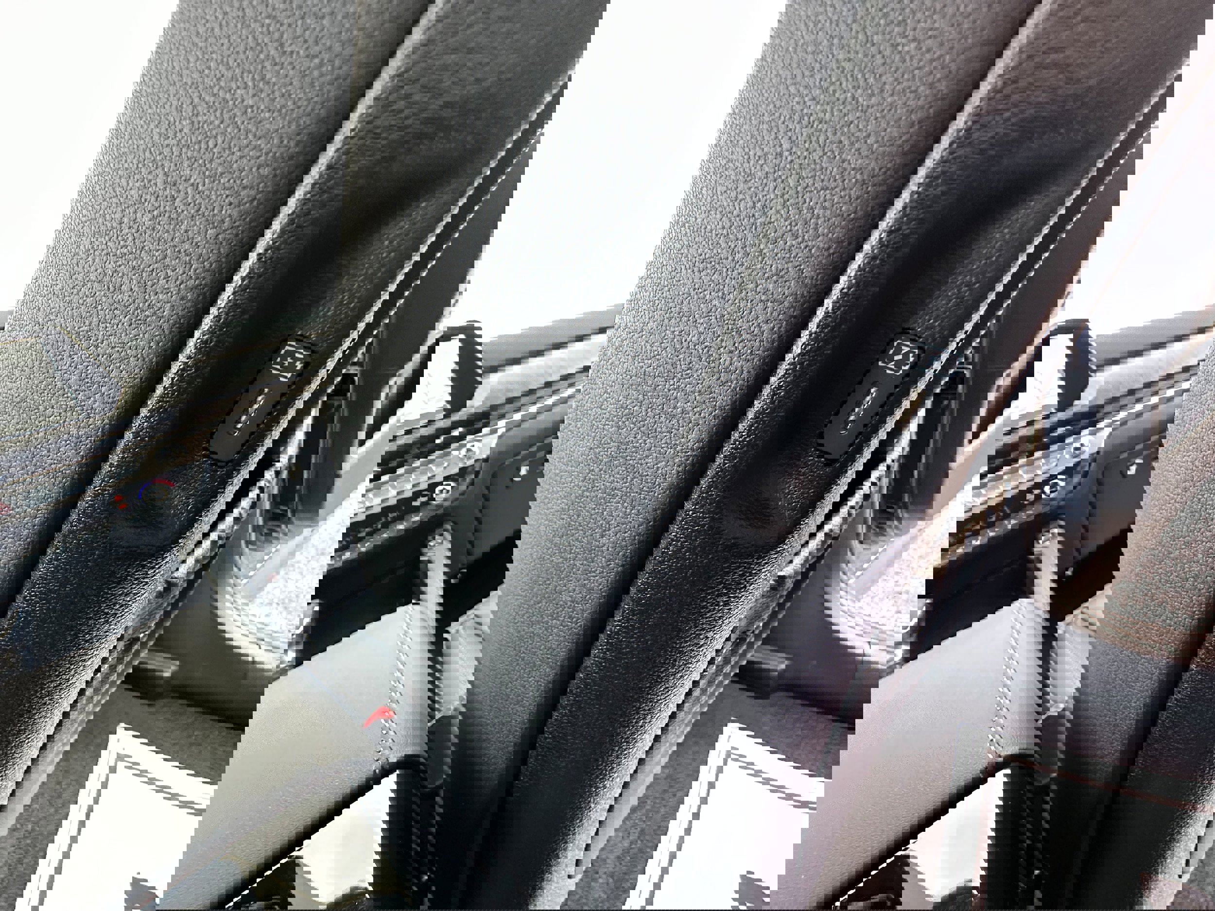 New 2025 Kia Telluride EX image 24